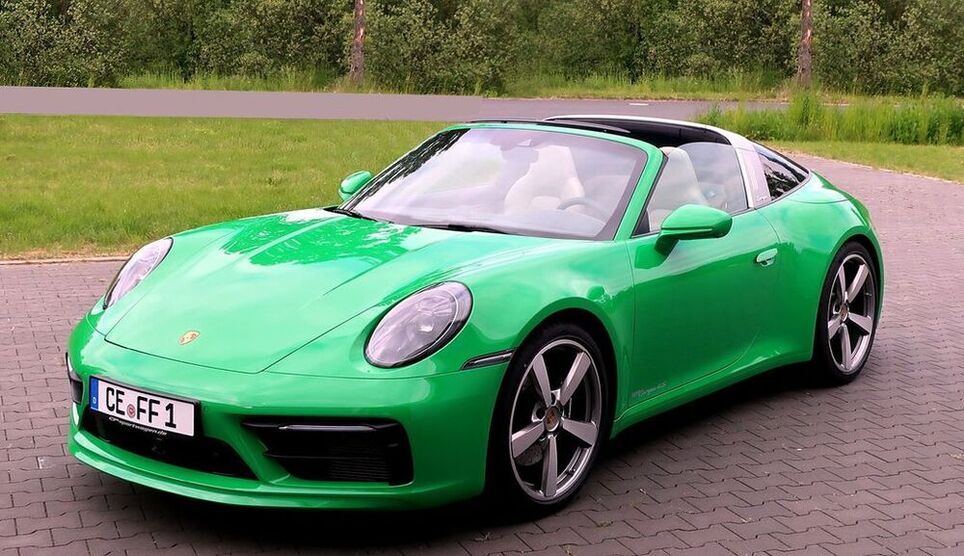 992