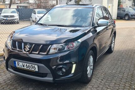 Suzuki Vitara 28.000 km 16.900 &euro; Sarching 93092