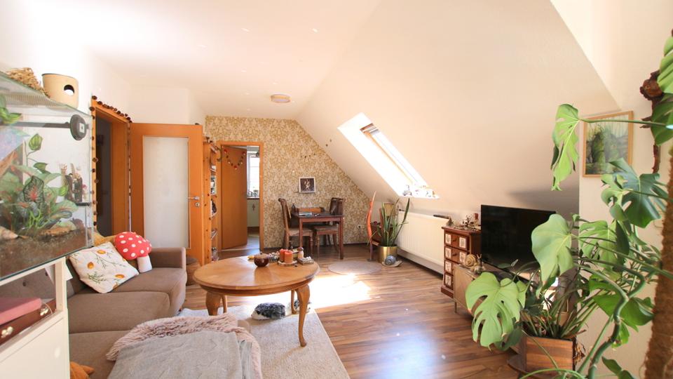 Dachgeschoßwohnung Edewecht - 2 Zimmer, 56 m&sup2;, 525&euro; | Angebot:26676424
