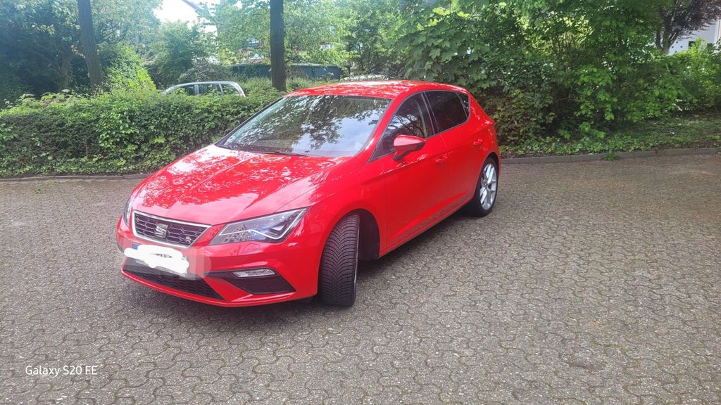 Seat Leon 64.500 km 13.777 &euro; Bremen 28357
