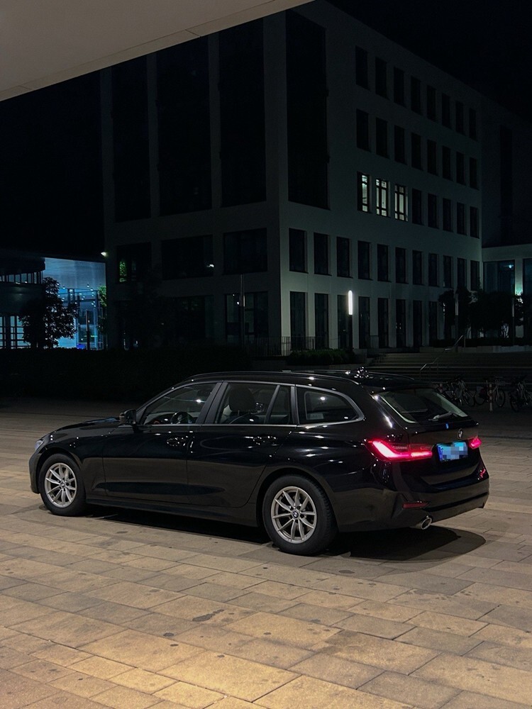 BMW 320 149.999 km 17.850 € Nürnberg 90403