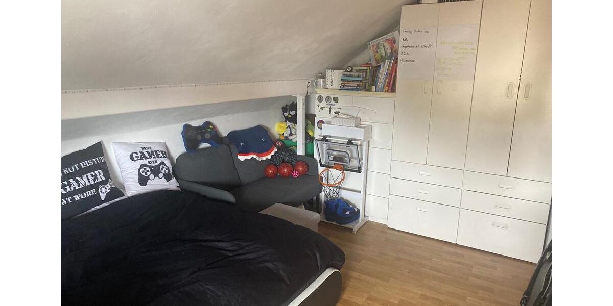 Dachgeschoßwohnung Lüdenscheid Othlinghausen - 3 Zimmer, 49 m&sup2;, 68.000&euro; | Angebot:25258773