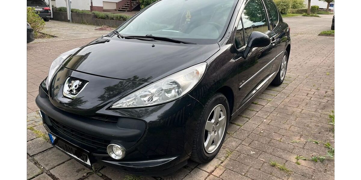 Peugeot 207 113.000 km 3.450 &euro; Mackenbach 67686