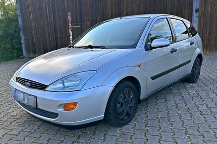 Ford Focus 225.000 km 800 &euro; Karlsbad 76307
