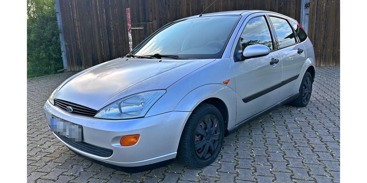 Ford Focus 225.000 km 800 &euro; Karlsbad 76307