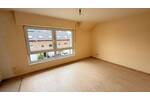 Helle ruhige 2-3 Zimmerwohnung mit Balkon + Garage