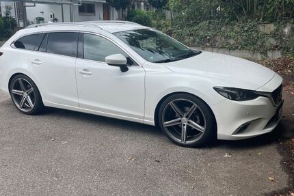 Mazda 6 207.000 km 8.750 &euro; Stuttgart 70469