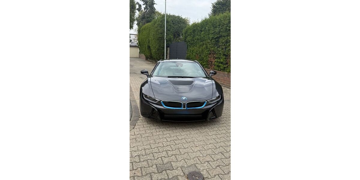 BMW i8 83.500 km 61.900 &euro; Grevenbroich 41515