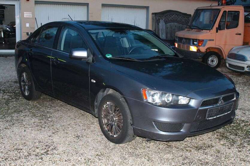 Mitsubishi Lancer 179.000 km 2.450 € Andernach 56626