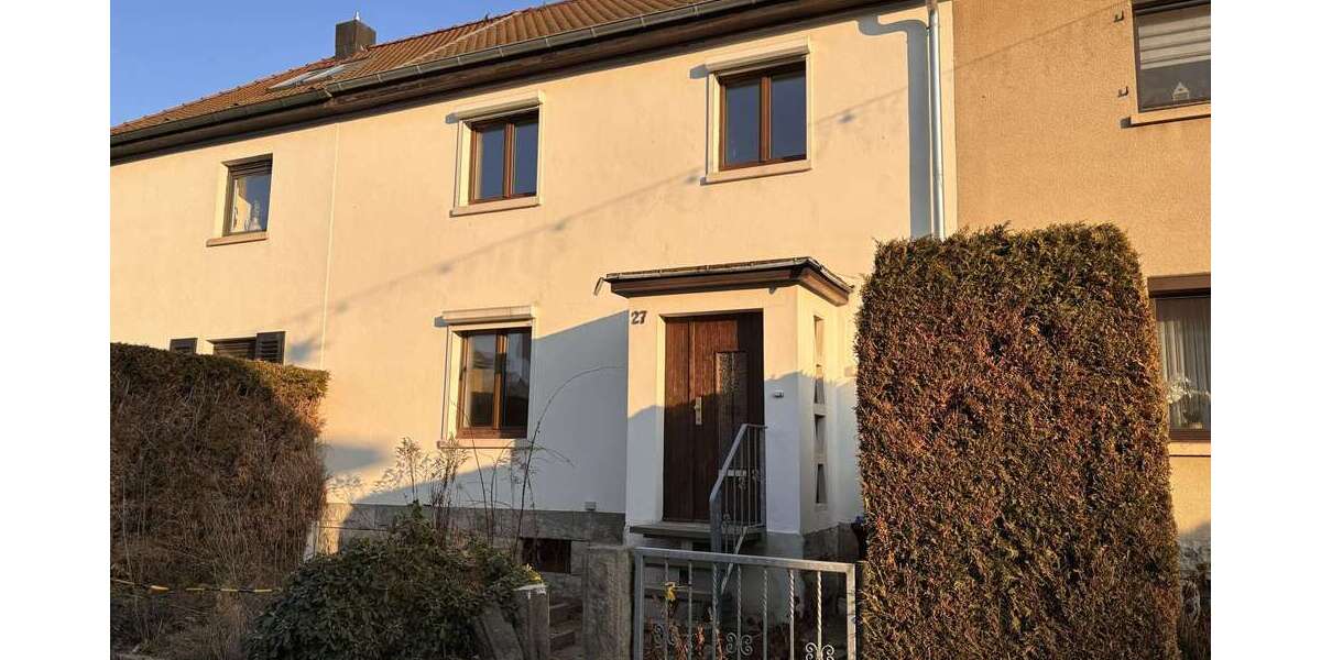 Haus zum Mieten in Pirna 1.200 € 102.5 m² 4 zimmer