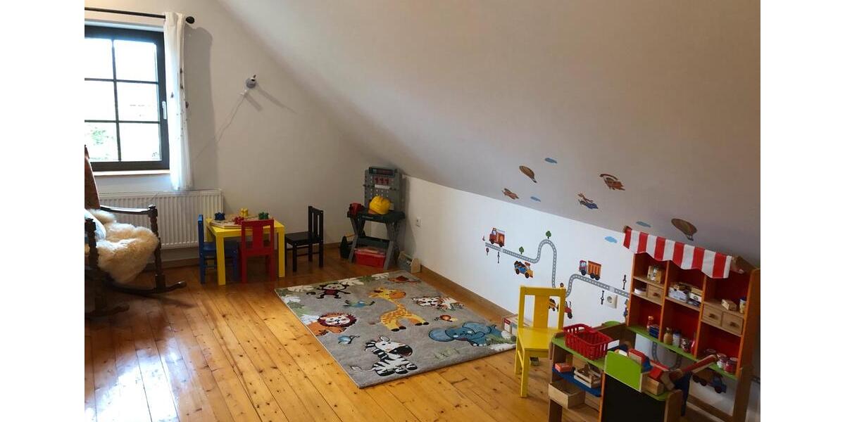 Einfamilienhaus Bedburg-Hau Hau - 7 Zimmer, 180 m&sup2;, 1.400&euro; | Angebot:25048632