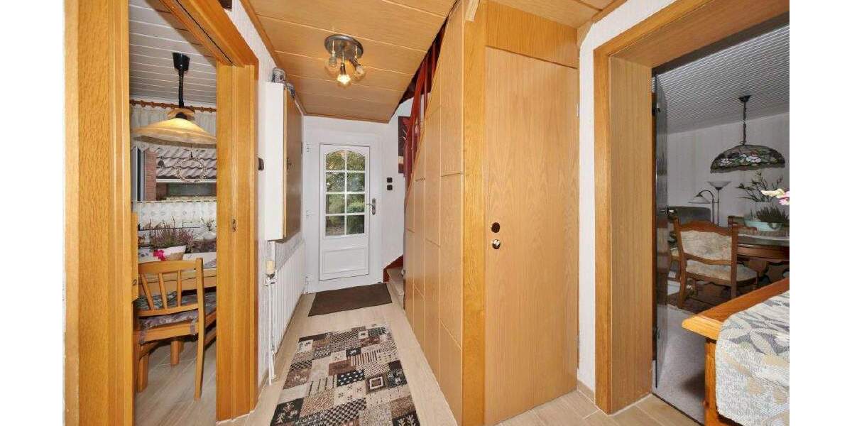 Reihenendhaus Varel Langendamm - 6 Zimmer, 105 m&sup2;, 180.000&euro; | Angebot:25686750