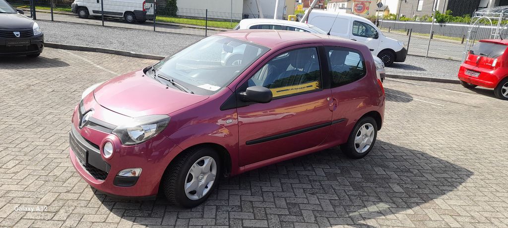 Renault Twingo 87.310 km 5.250 &euro; Hiddenhausen 32120