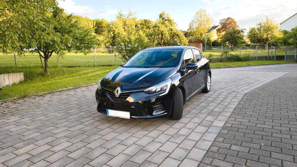 Renault Clio 42.000 km 12.000 &euro; Großbettlingen 72663