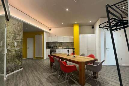 Wohnung Frankfurt am Main Sachsenhausen - 4 Zimmer, 288 m&sup2;, 2.200&euro; | Angebot:25493112