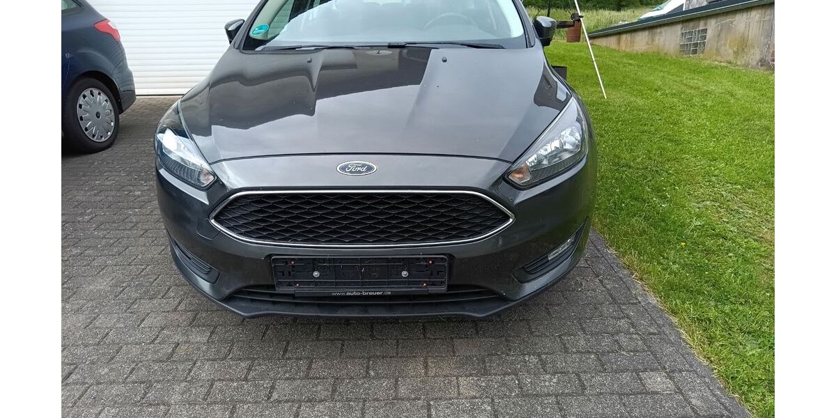 Ford Focus 120.500 km 8.950 &euro; Niederbrombach 55767