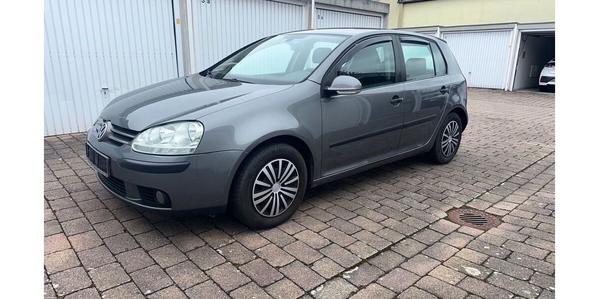 VW Golf 210.000 km 1.999 &euro; Ludwigshafen 67067