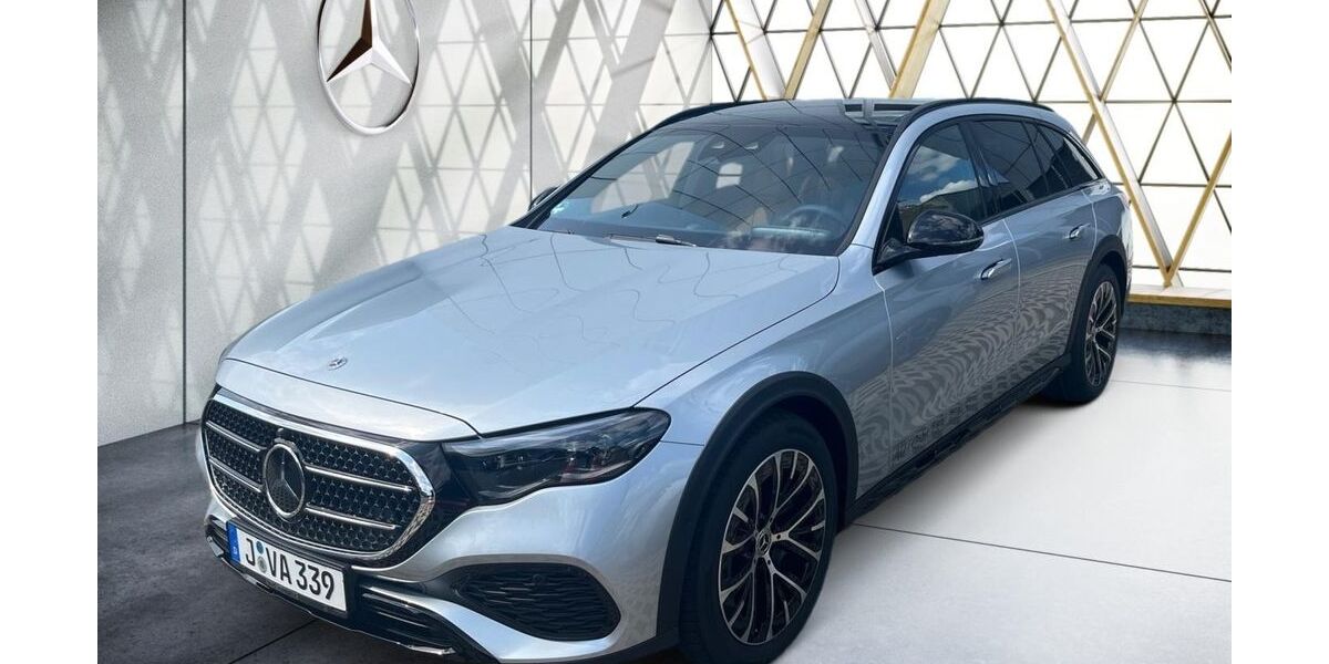 Mercedes-Benz E 450 10.000 km 89.490 &euro; Sulza 07751