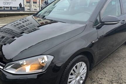 VW Golf 134.000 km 12.390 &euro; Mannheim 68159