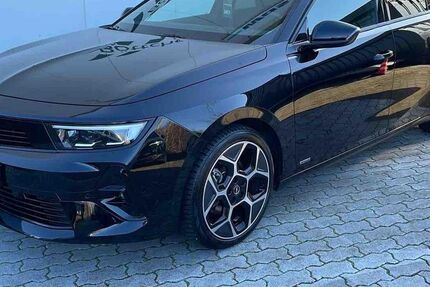 Opel Astra 13.761 km 27.990 &euro; Neubrandenburg 17033