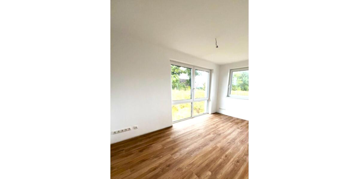 Einfamilienhaus Eutin - 6 Zimmer, 150 m&sup2;, 2.050&euro; | Angebot:26044747