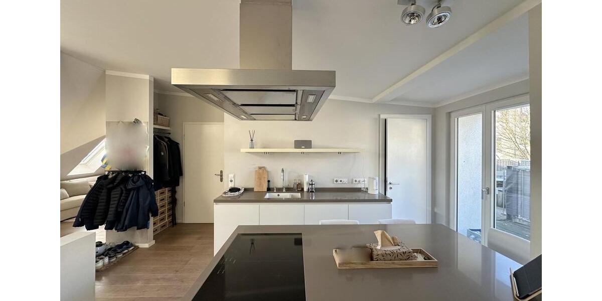 Dachgeschoßwohnung Hamburg Eppendorf - 3.5 Zimmer, 97 m&sup2;, 949.000&euro; | Angebot:27280905