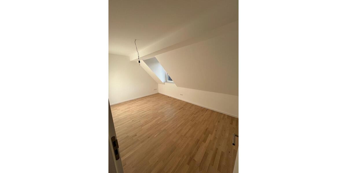 Doppelhaushälfte Münster Münster-Südost - 5 Zimmer, 180 m&sup2;, 2.670&euro; | Angebot:23281383