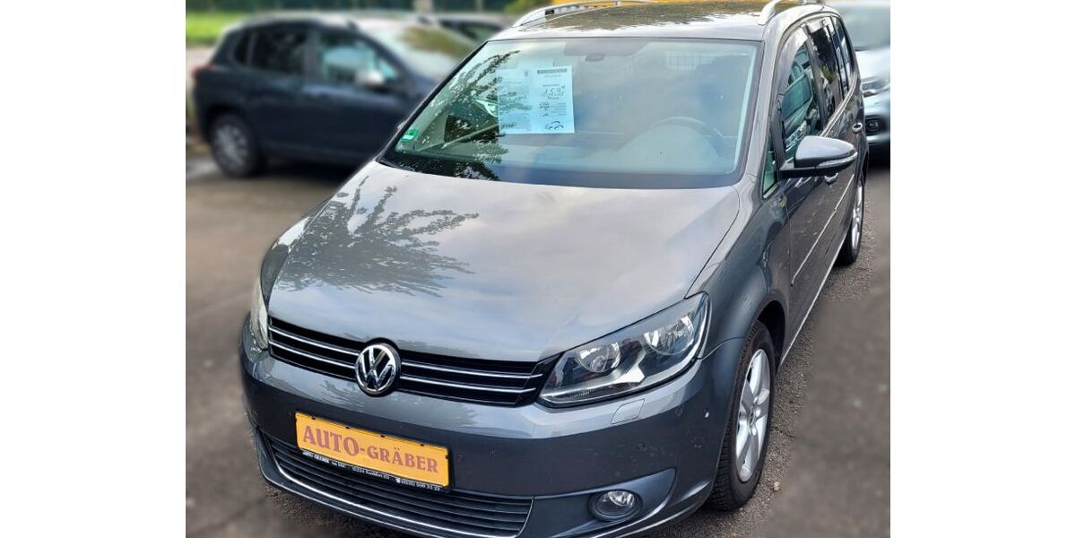 VW Touran 125.696 km 9.990 &euro; Frankfurt (Oder) 15234