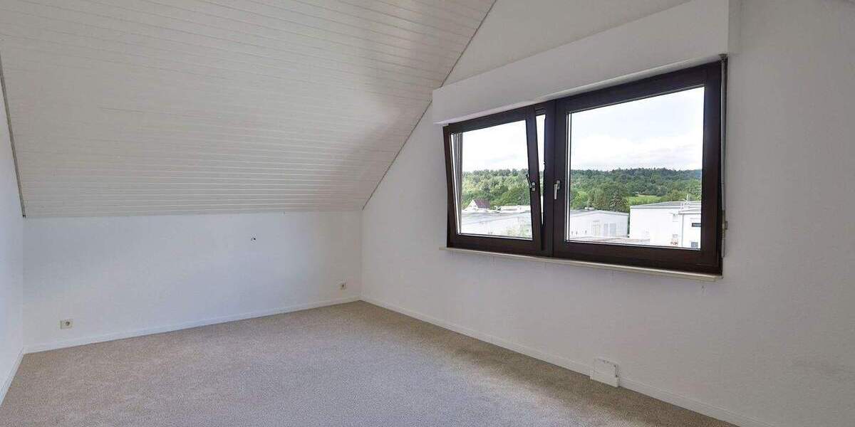 Einfamilienhaus Leinfelden-Echterdingen Echterdingen - 8 Zimmer, 235 m&sup2;, 850.000&euro; | Angebot:24990362