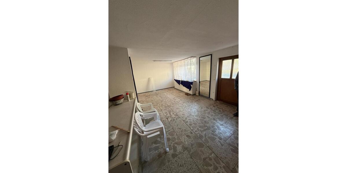 Mehrfamilienhaus, Wohnhaus Roßleben-Wiehe Wiehe - 22 Zimmer, 600 m&sup2;, 850&euro; | Angebot:24565511