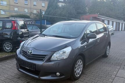 Toyota Verso 153.000 km 6.500 € Essen 45143
