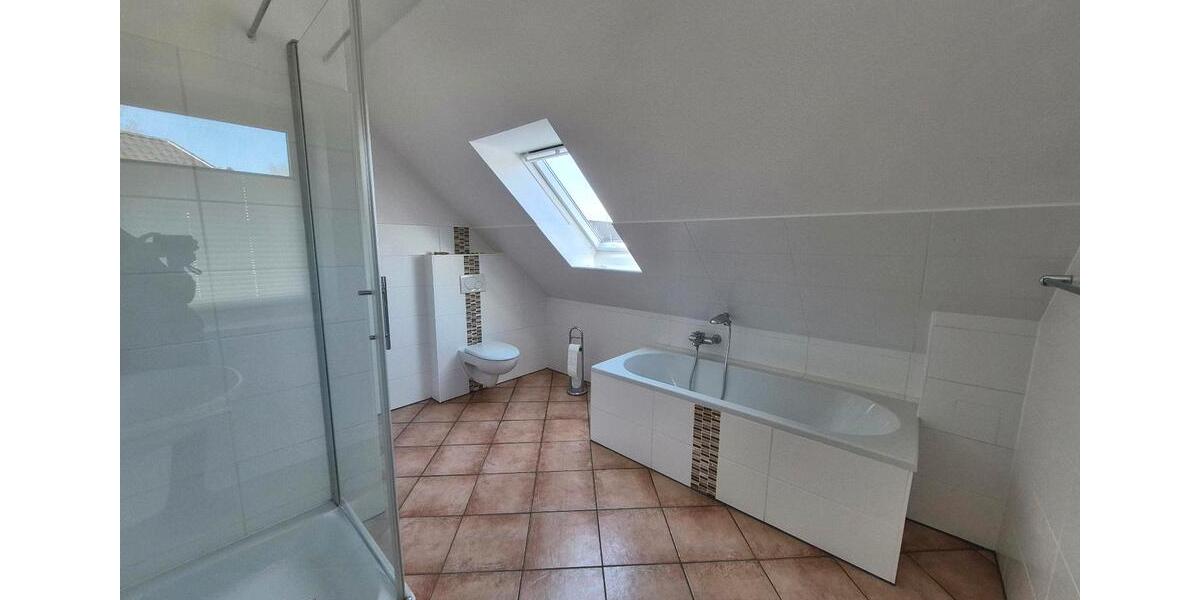 Dachgeschoßwohnung Grasberg - 1 Zimmer, 67 m&sup2;, 750&euro; | Angebot:25895358