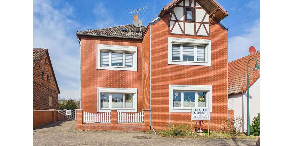 Einfamilienhaus Schönhausen (Elbe) - 9 Zimmer, 239 m&sup2;, 239.000&euro; | Angebot:25783624