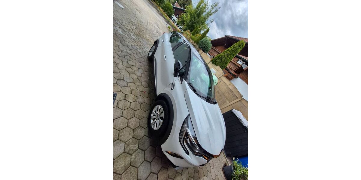 Renault Captur 98.000 km 13.500 € Weiding 93495