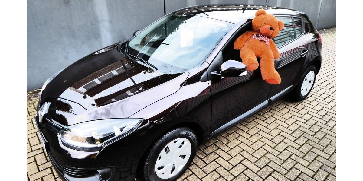 Renault Megane 27.900 km 9.414 &euro; Kreuztal-Krombach 57223