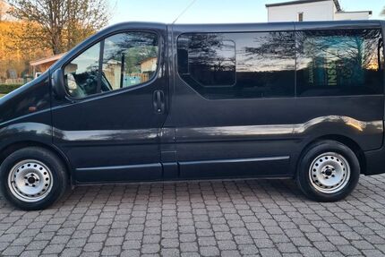 Opel Vivaro 166.000 km 8.800 &euro; Langenwolschendorf 07937