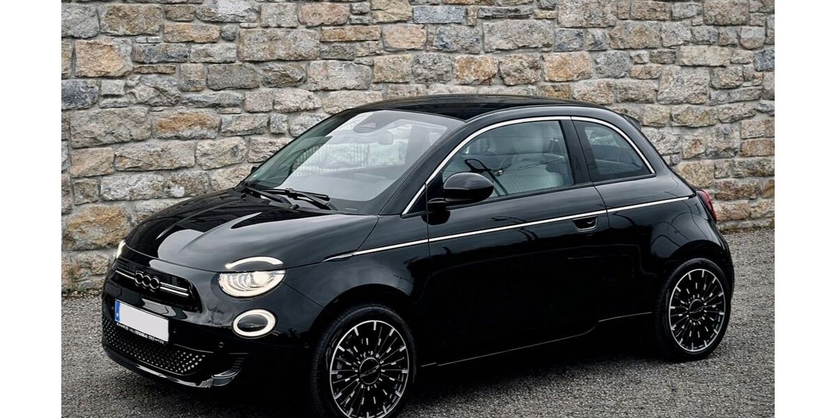 Fiat 500e 54.500 km 18.800 &euro; Spaichingen 78549