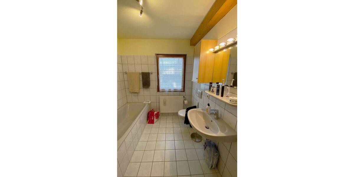 Mehrfamilienhaus, Wohnhaus Neuenburg am Rhein Neuenburg - 7 Zimmer, 183 m&sup2;, 590.000&euro; | Angebot:26763638