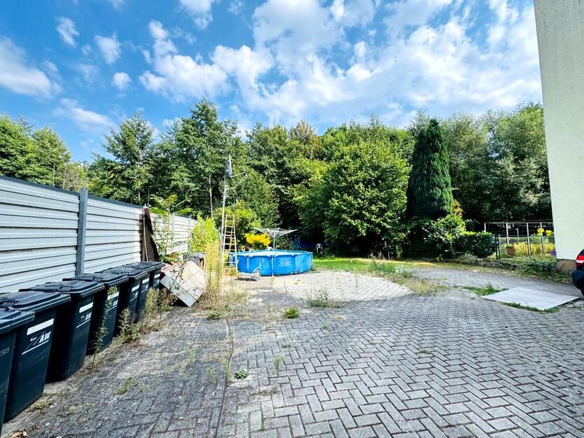 renditestarke Investition !! saniertes Mehrfamilienhaus in Weißen