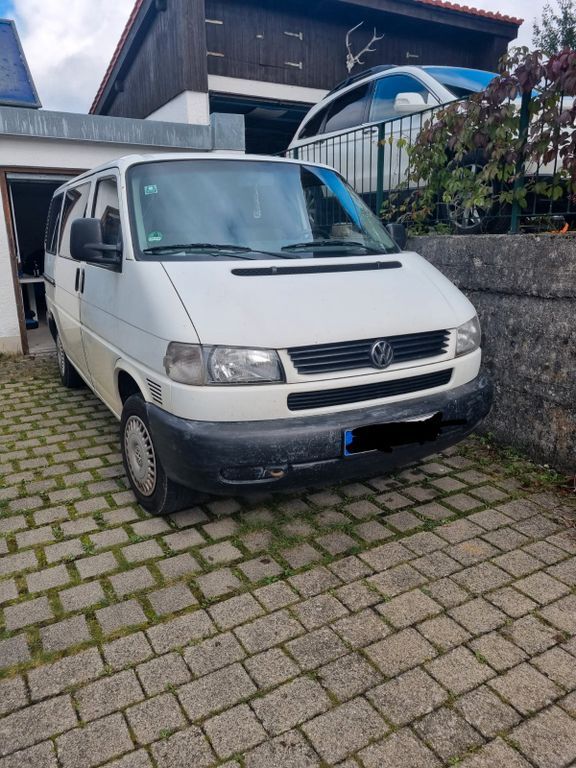 VW T4 Caravelle 220.000 km 6.000 € Bichl 83673