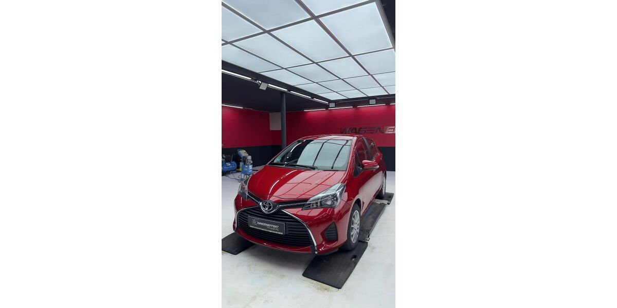 Toyota Yaris 100.000 km 7.600 &euro; Burgheim 86666