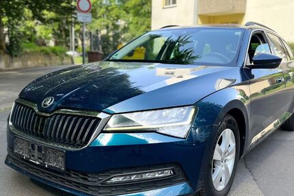 Skoda Superb 200.000 km 13.999 &euro; Wiesbaden 65203