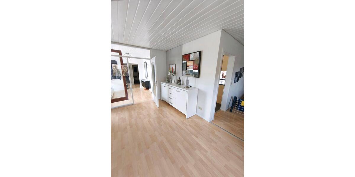 Etagenwohnung Bad Friedrichshall - 3.5 Zimmer, 94 m&sup2;, 389.000&euro; | Angebot:26757461
