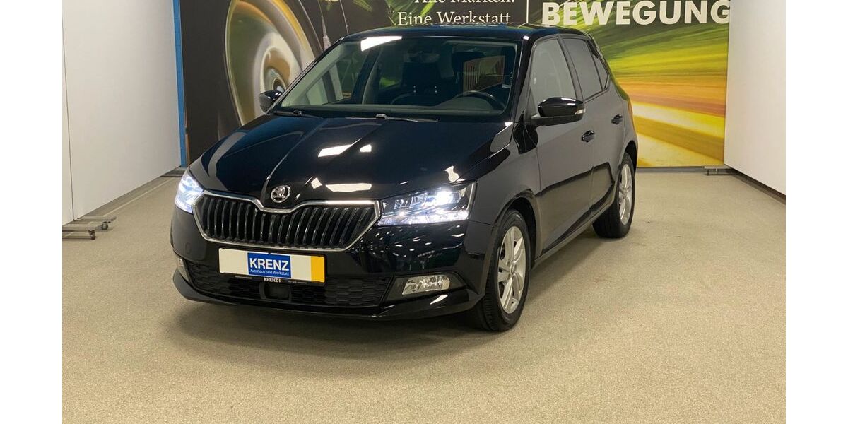 Skoda Fabia 104.443 km 14.990 &euro; Paderborn 33100