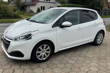 Peugeot 208 153.000 km 5.990 &euro; Stelle 21435