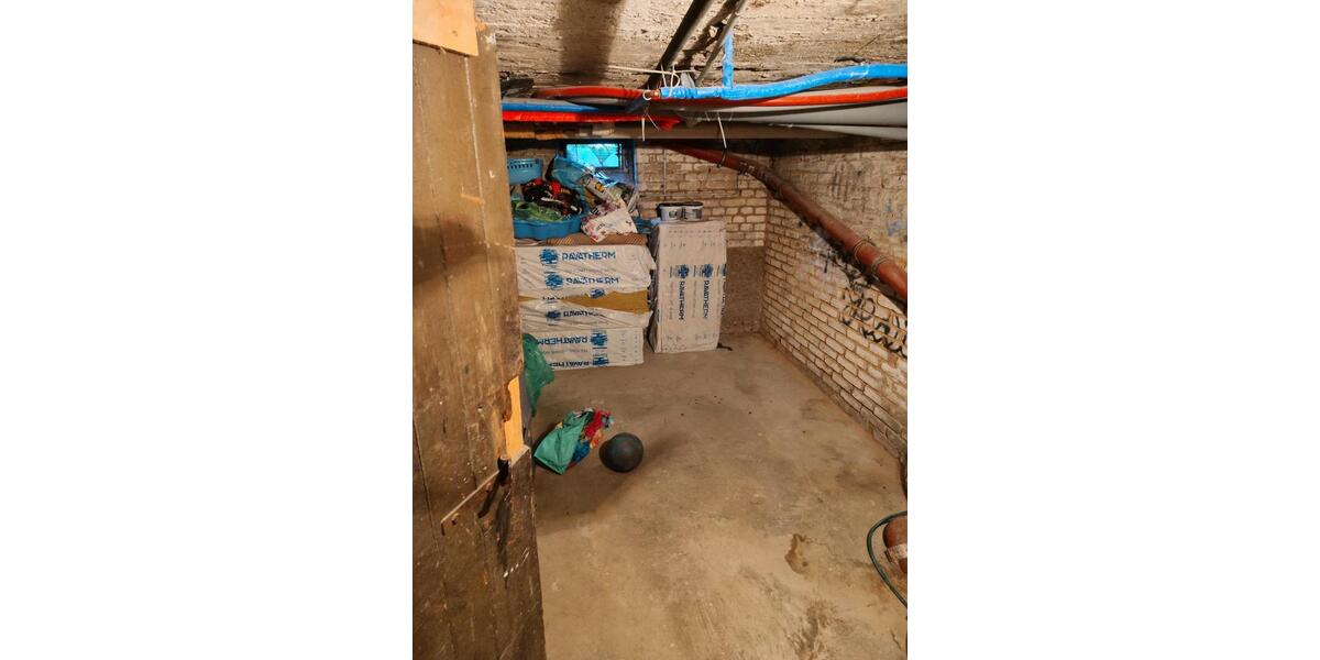 Mehrfamilienhaus, Wohnhaus Duisburg Rheinhausen - 12 Zimmer, 250 m&sup2;, 330.000&euro; | Angebot:26840108