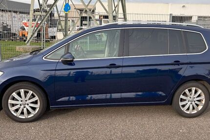 VW Touran 244.000 km 11.200 &euro; Fischbach 67693