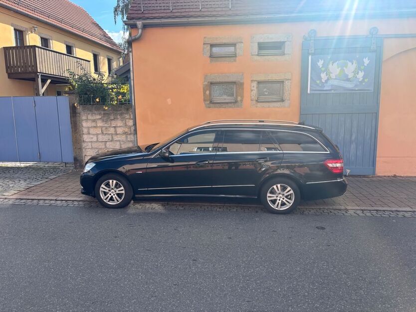 Mercedes-Benz E 250 212.711 km 9.999 € Coswig 01640
