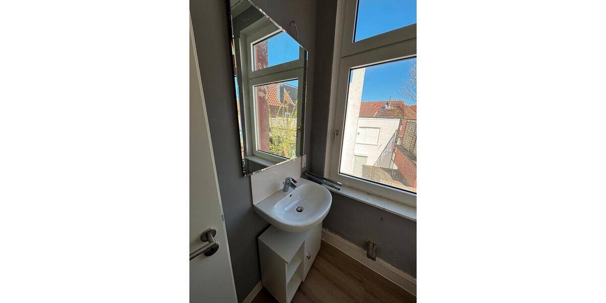 Etagenwohnung Jever - 2 Zimmer, 40 m&sup2;, 420&euro; | Angebot:26268040