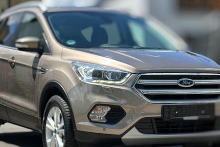 Ford Kuga 120.000 km 14.500 &euro; Berlin 12351